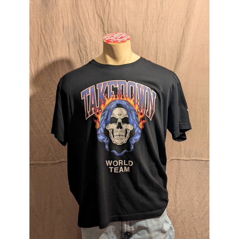 Takedown Graphic T-Shirt Mens XXL Black Excellent Skull World Team Streetwear